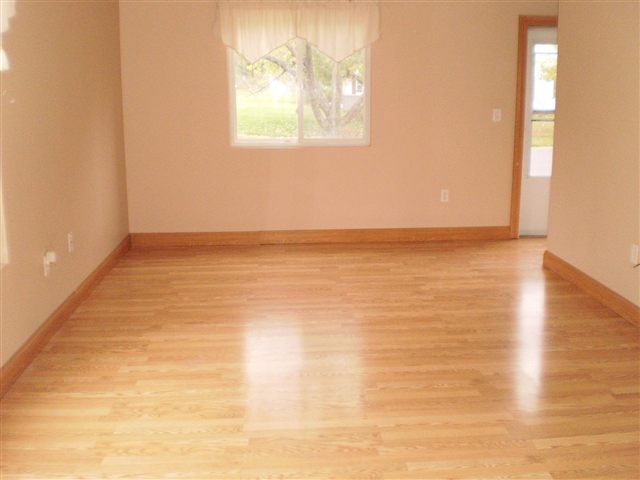 503 Lincoln Road Marquette Heights, IL 61554 - Photo 2 of 6 Gallery Image 2