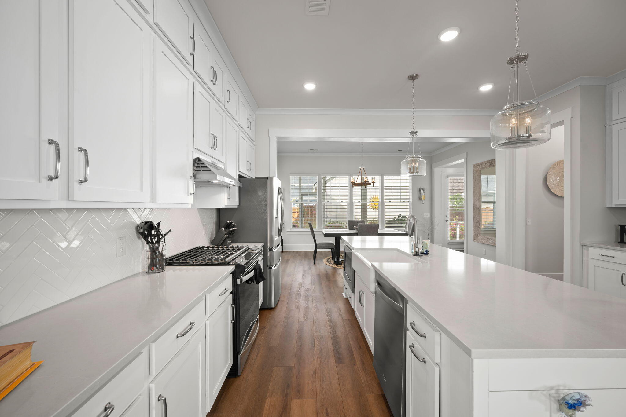 310 Eclipse Street Summerville, SC 29486 - Photo 18 of 64 23-web-or-mls-DSC_4755