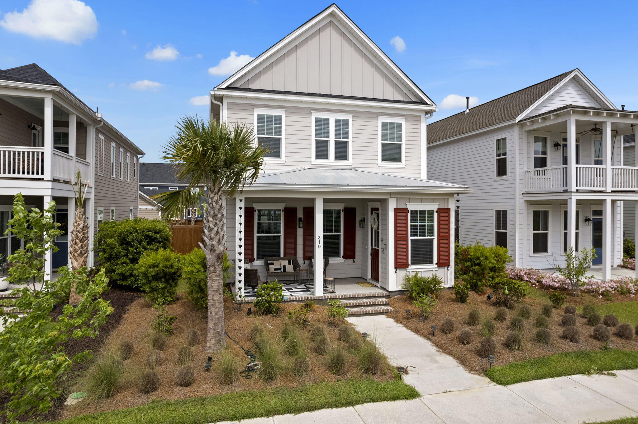 310 Eclipse Street Summerville, SC 29486 - Photo 3 of 64 3-web-or-mls-DJI_0006