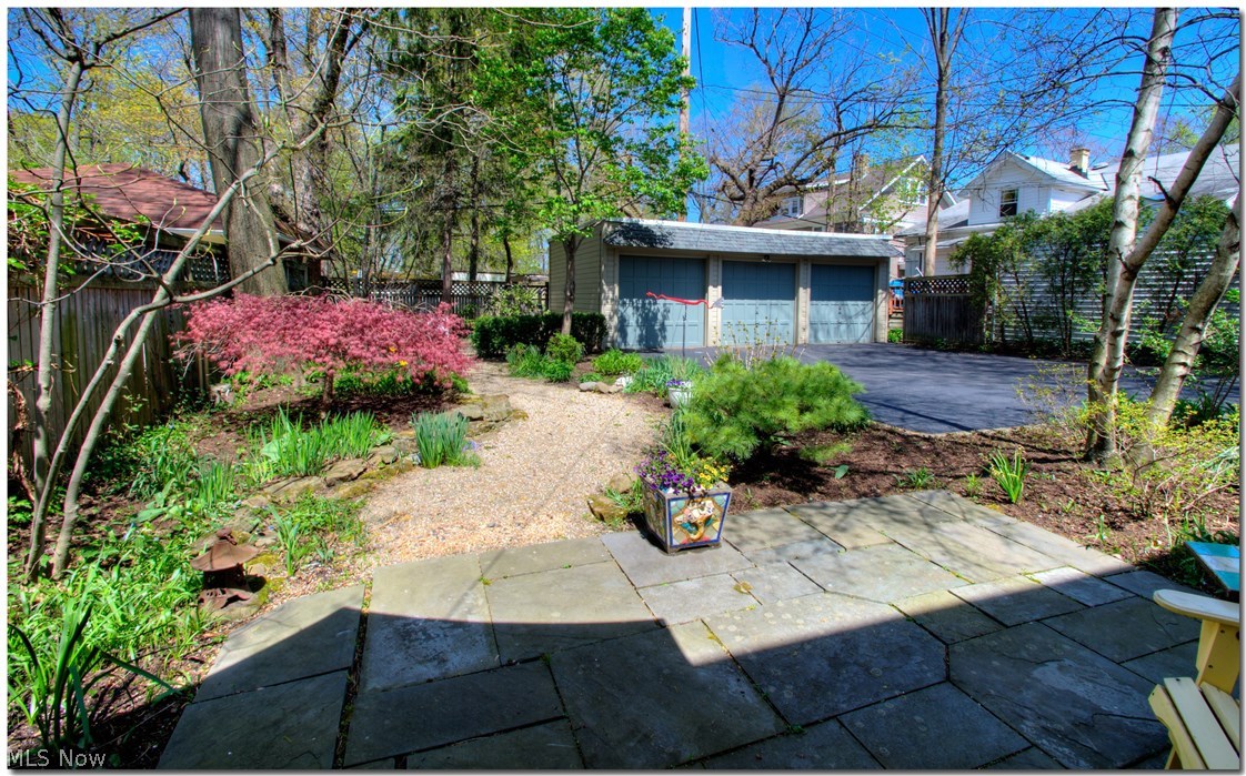 2863 East Overlook Road Cleveland, OH 44118 - Photo 26 of 27 Gallery Image 26