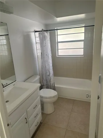 $1,400 | 948 18th Street, Vero Beach, FL 32960