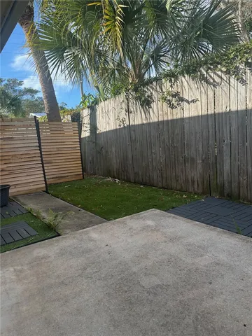 $1,400 | 948 18th Street, Vero Beach, FL 32960