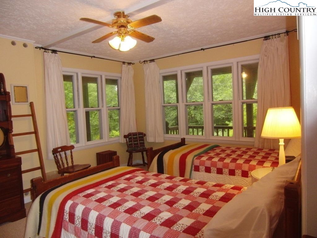 1663 Dogwood Boone, NC 28607 - Photo 11 of 31 Gallery Image 11