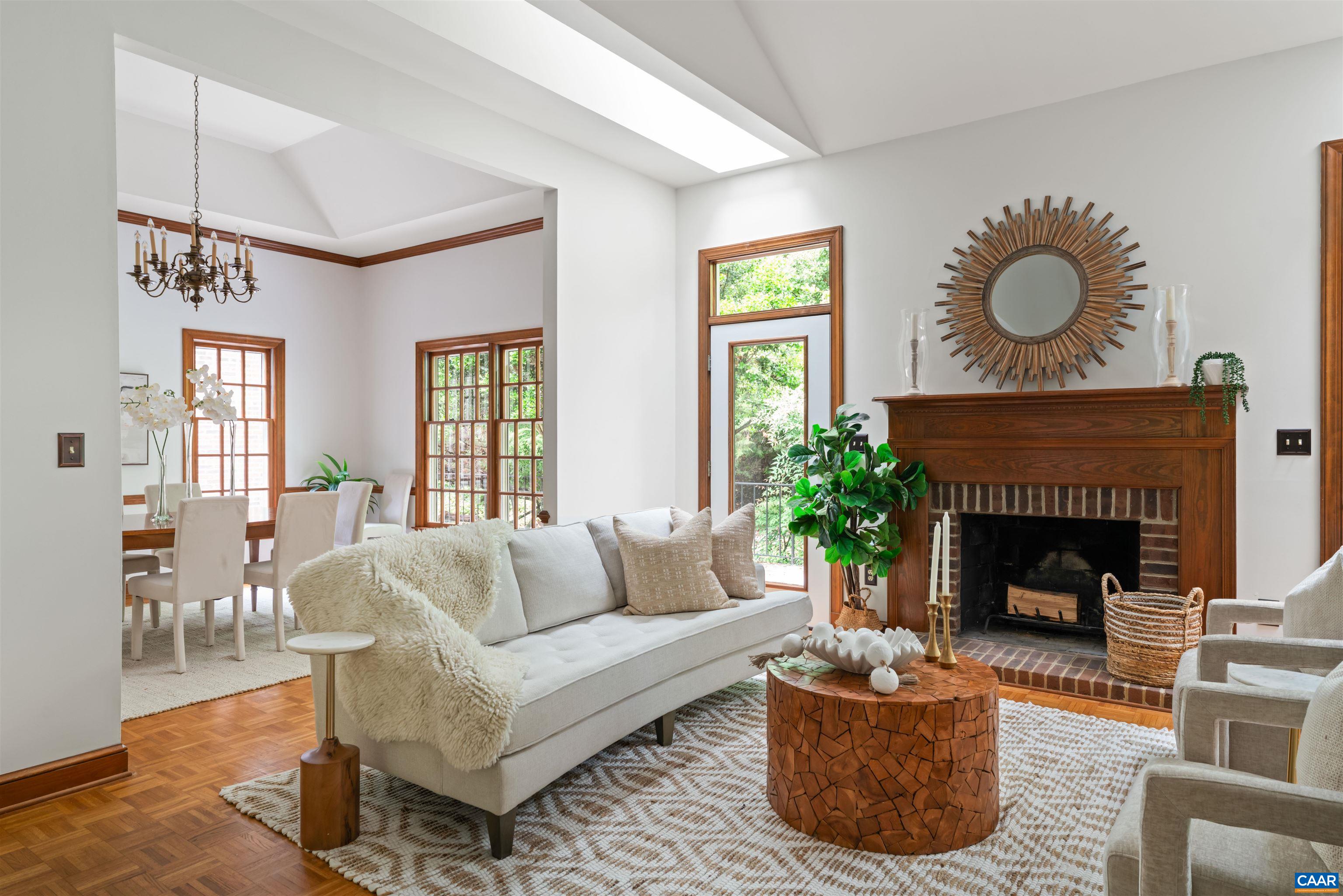 715 Tanglewood Road Charlottesville, VA 22901 - Photo 5 of 53