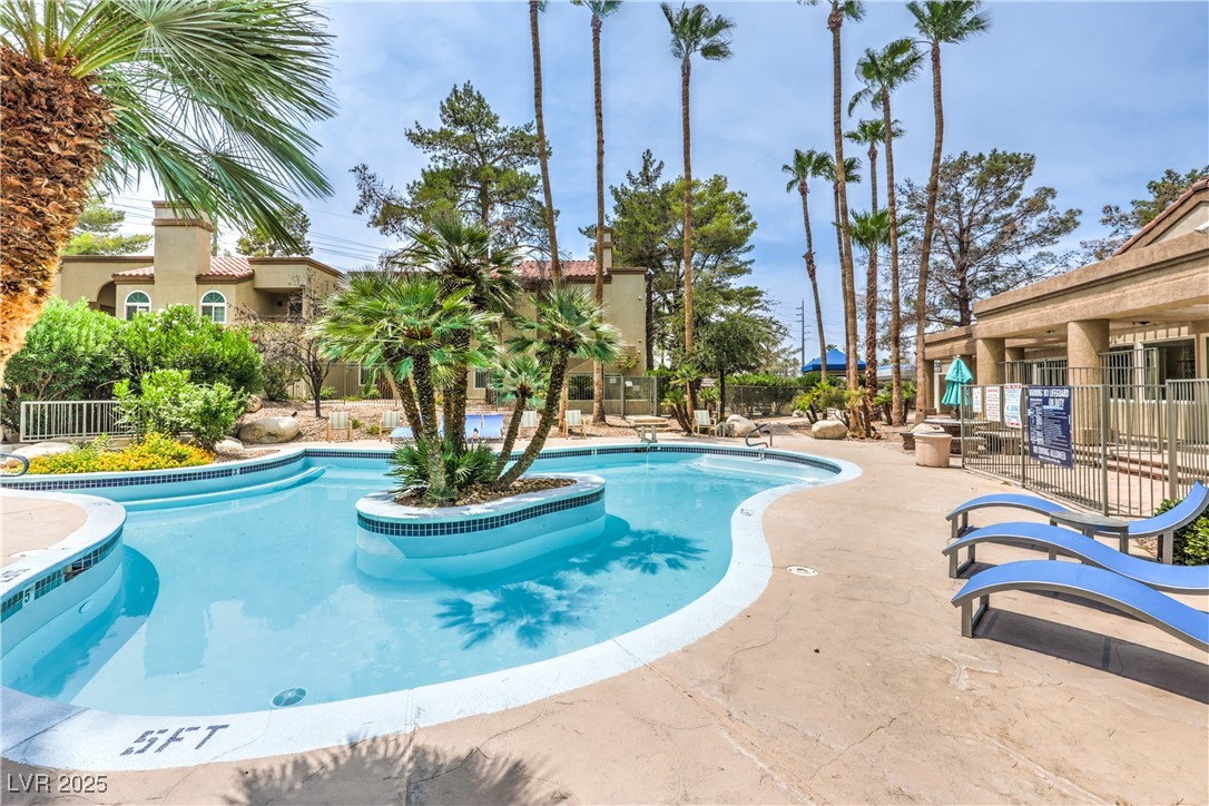 3145 East Flamingo Road, Unit 1123 Las Vegas, NV 89121 - Photo 27 of 30 View of community pool