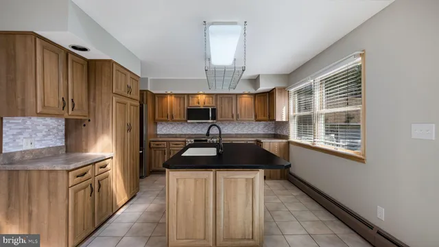 $3,450 | 1233 Spencer Road, Warminster, PA 18974