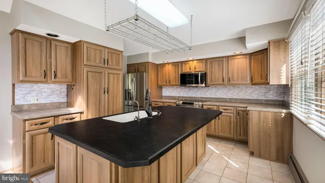 $3,450 | 1233 Spencer Road, Warminster, PA 18974