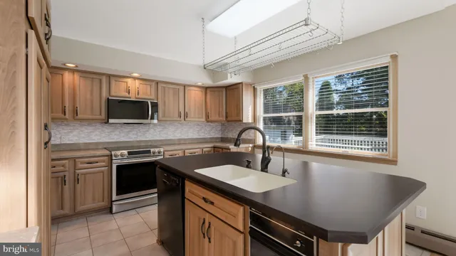 $3,450 | 1233 Spencer Road, Warminster, PA 18974