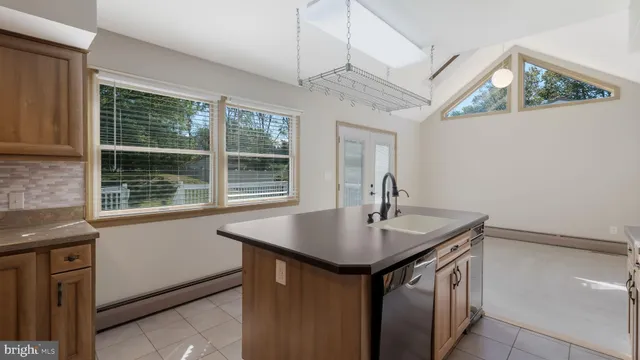 $3,450 | 1233 Spencer Road, Warminster, PA 18974