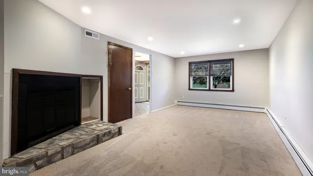 $3,450 | 1233 Spencer Road, Warminster, PA 18974