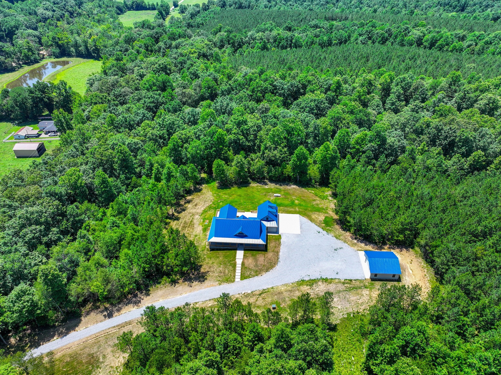 528 Upper Alsup Road Tennessee Ridge, TN 37178 - Photo 9 of 66 Gallery Image 9