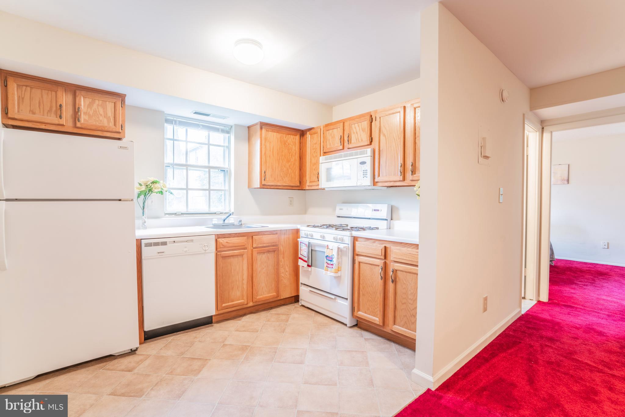 11914 Tarragon Road, Unit E Reisterstown, MD 21136 - Photo 9 of 20 Kitchen