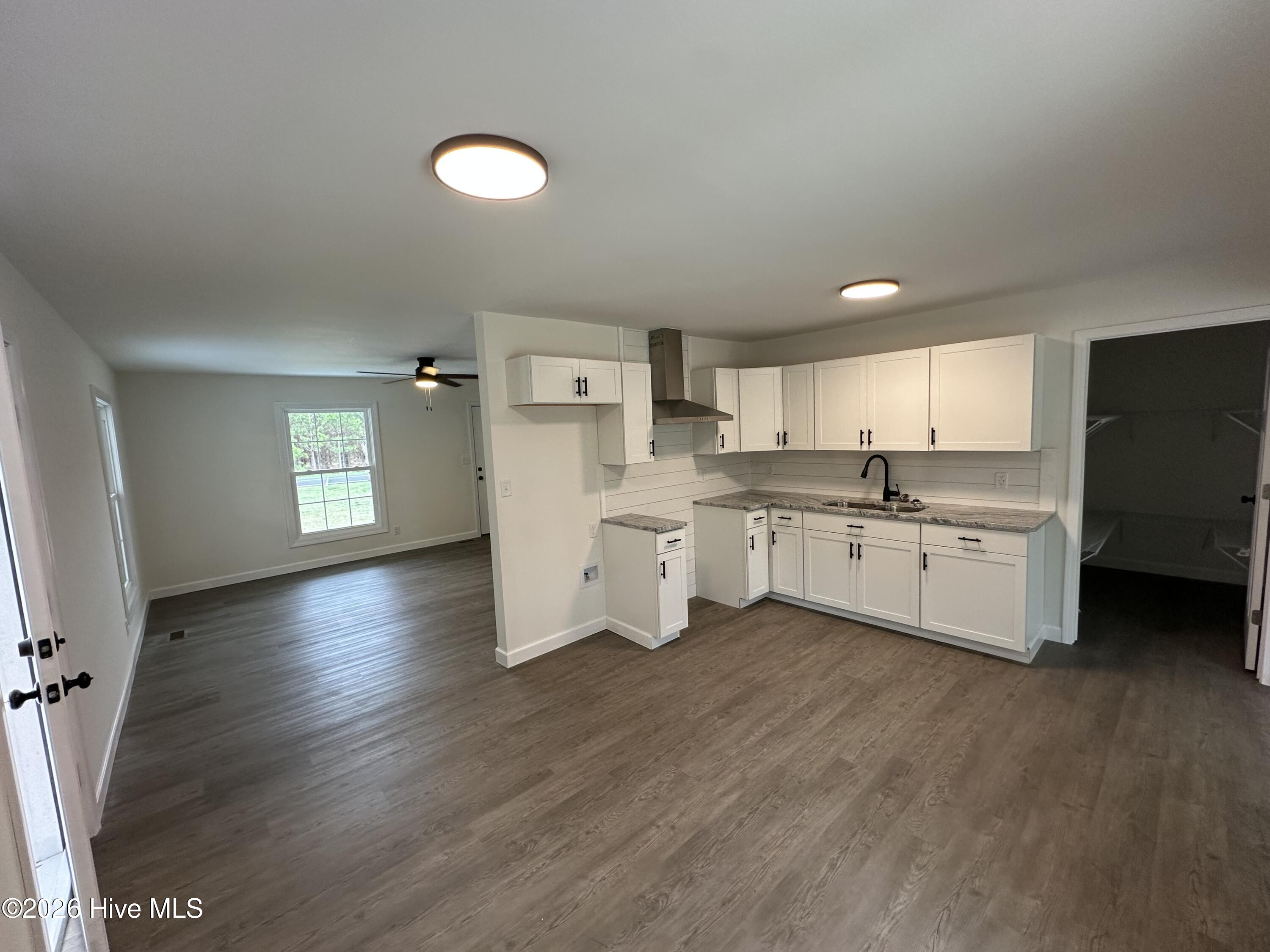 11140 Barnes Bridge Road Laurinburg, NC 28352 - Photo 2 of 19 IMG_1893