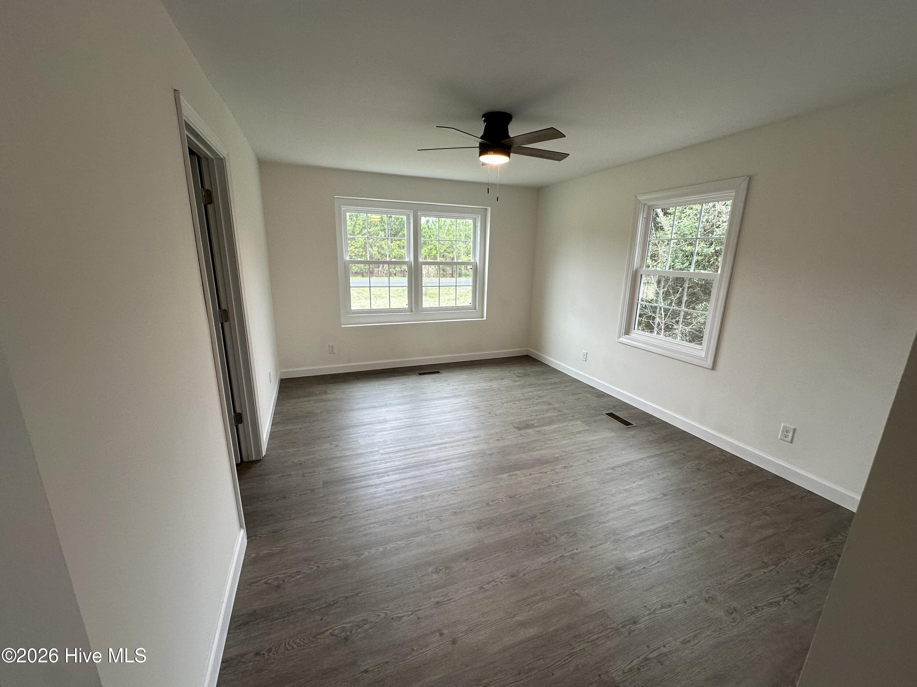 11140 Barnes Bridge Road Laurinburg, NC 28352 - Photo 6 of 19 IMG_1906