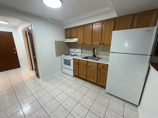 $1,450 | 9595 Maple Drive, Unit GN, Rosemont, IL 60018