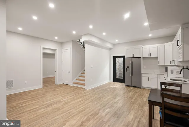 $2,690,000 | 5524 Summit Street, Centreville, VA 20120