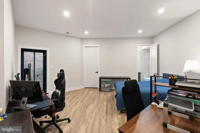 $2,690,000 | 5524 Summit Street, Centreville, VA 20120