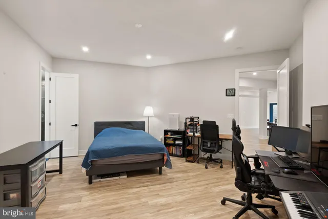 $2,690,000 | 5524 Summit Street, Centreville, VA 20120