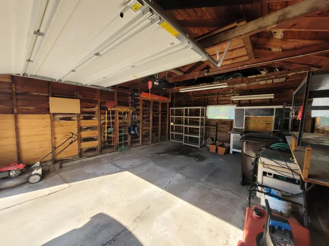 $365,000 | 13600 West Honey Lane, New Berlin, WI 53151