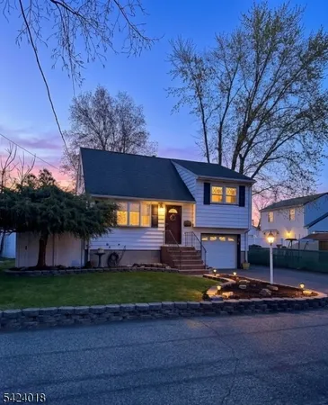 $569,000 | 6 Evergreen Avenue, Wanaque, NJ 07420