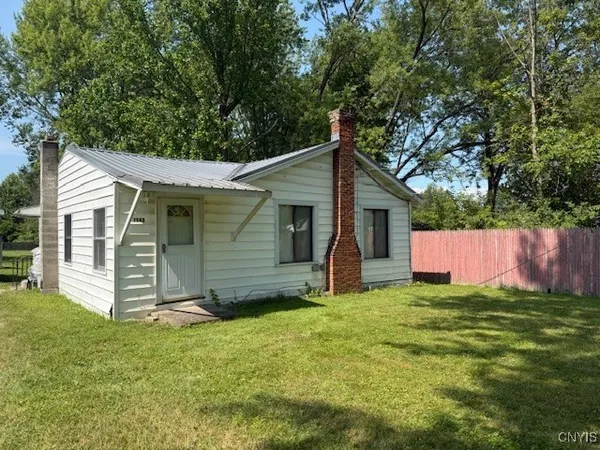 $130,000 | 7503 Roberts Street, Lenox, NY 13032