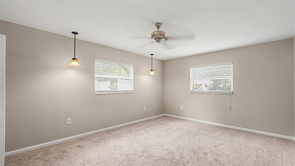 2135 Northeast 6th Place Ocala, FL 34470 - Photo 13 of 22