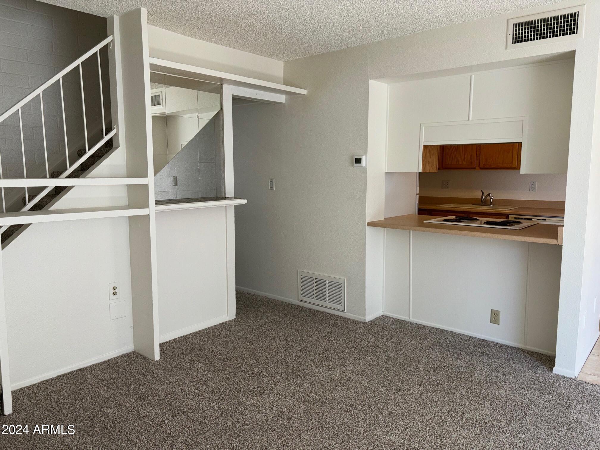 600 South Dobson Road, Unit 45 Mesa, AZ 85202 - Photo 6 of 26 IMG_0861