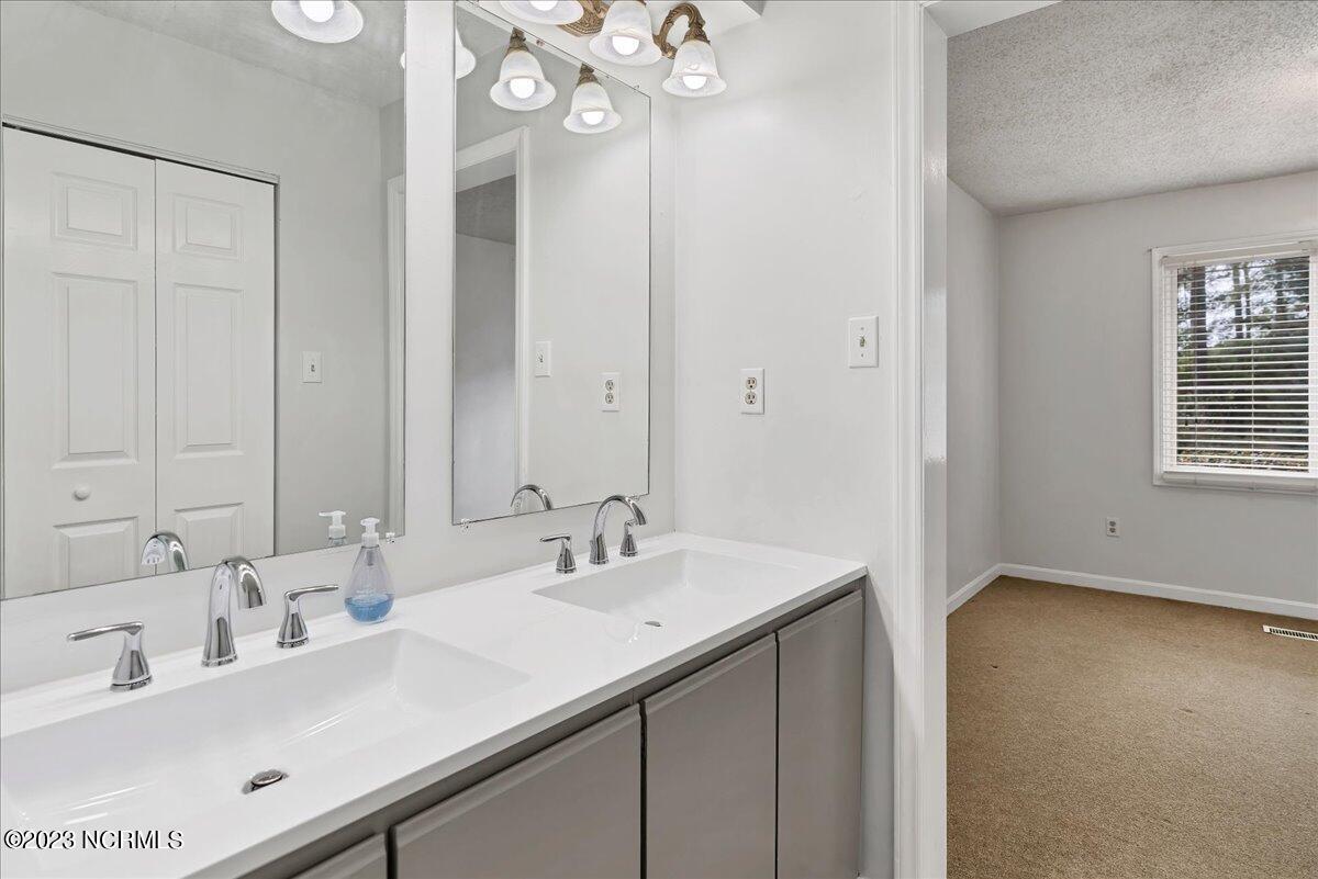 2550 Longleaf Drive Southwest Pinehurst, NC 28374 - Photo 17 of 44 17-2550 Longleaf Dr. SW, Pinehurst_16