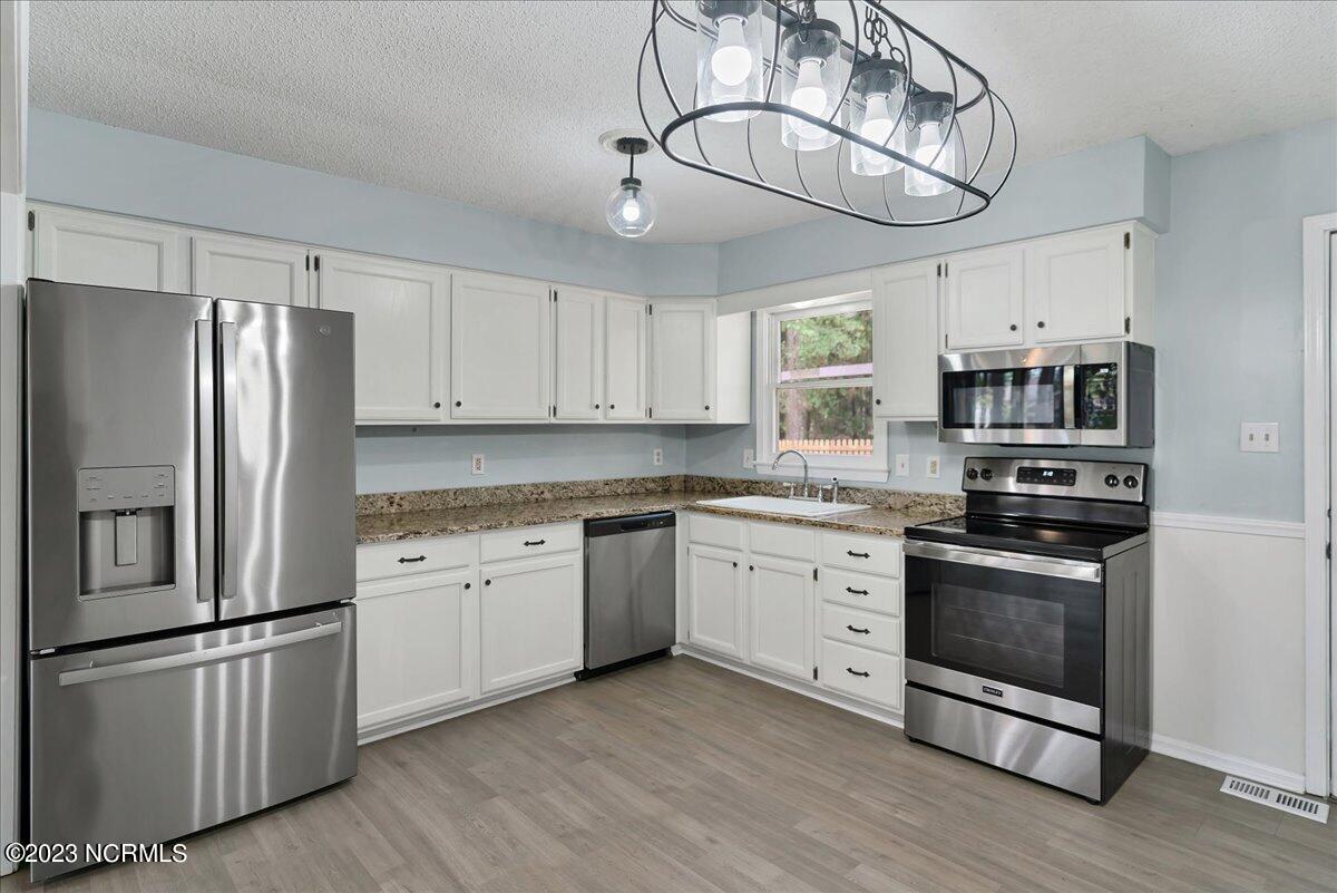 2550 Longleaf Drive Southwest Pinehurst, NC 28374 - Photo 7 of 44 07-2550 Longleaf Dr. SW, Pinehurst_6