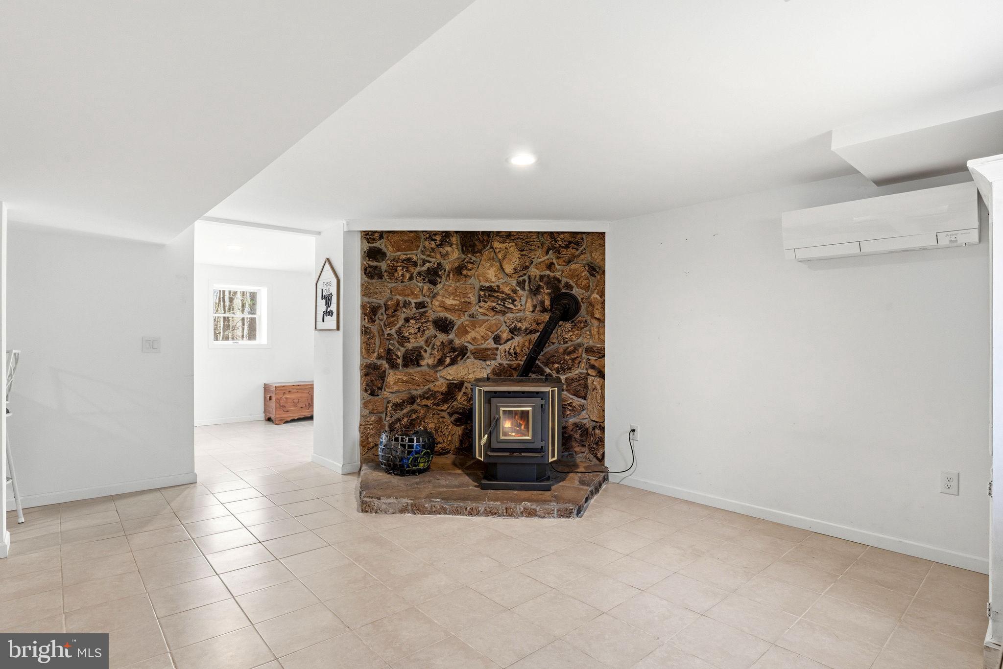 662 Shannon Road Boiling Springs, PA 17007 - Photo 30 of 50 Gallery Image 30