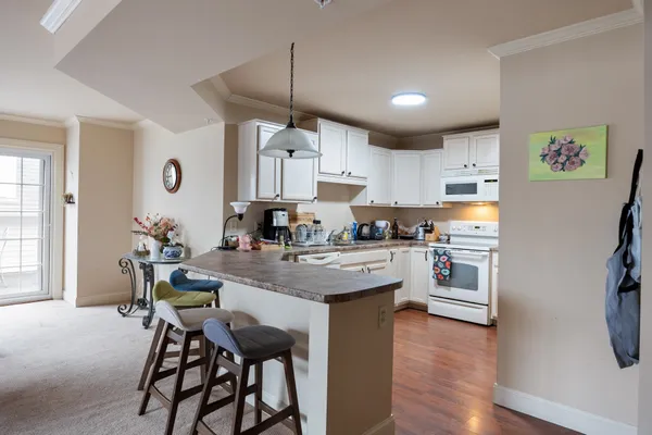 $479,000 | 81 South Williams Street, Unit 403, Burlington, VT 05401