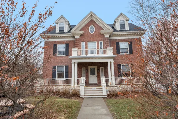 $479,000 | 81 South Williams Street, Unit 403, Burlington, VT 05401