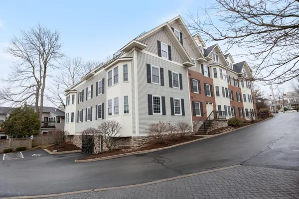 $479,000 | 81 South Williams Street, Unit 403, Burlington, VT 05401