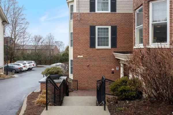 $479,000 | 81 South Williams Street, Unit 403, Burlington, VT 05401