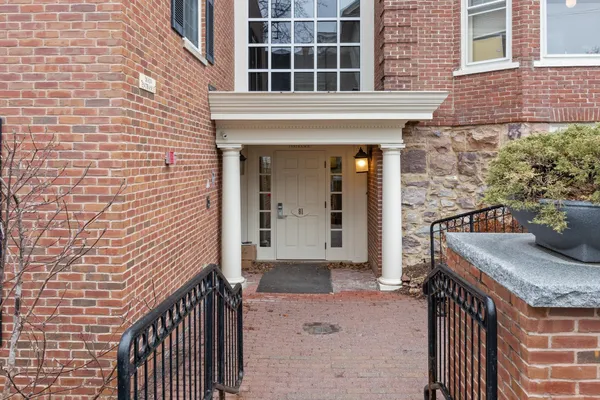 $479,000 | 81 South Williams Street, Unit 403, Burlington, VT 05401