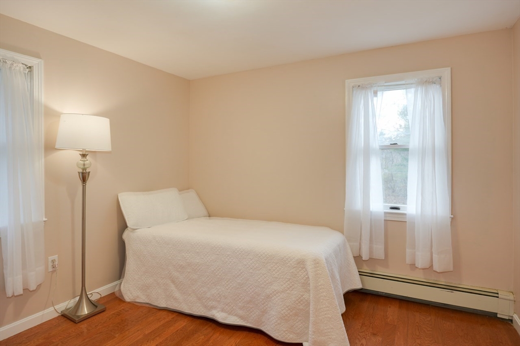 22 Granite Street Medway, MA 02053 - Photo 15 of 27