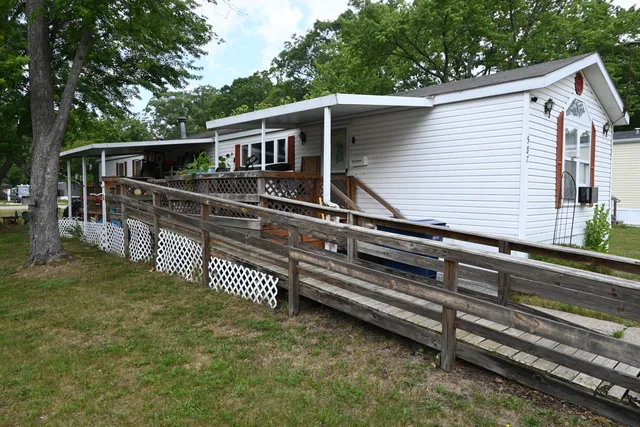 $30,000 | 587 Harvest Lane, Muskegon, MI 49442