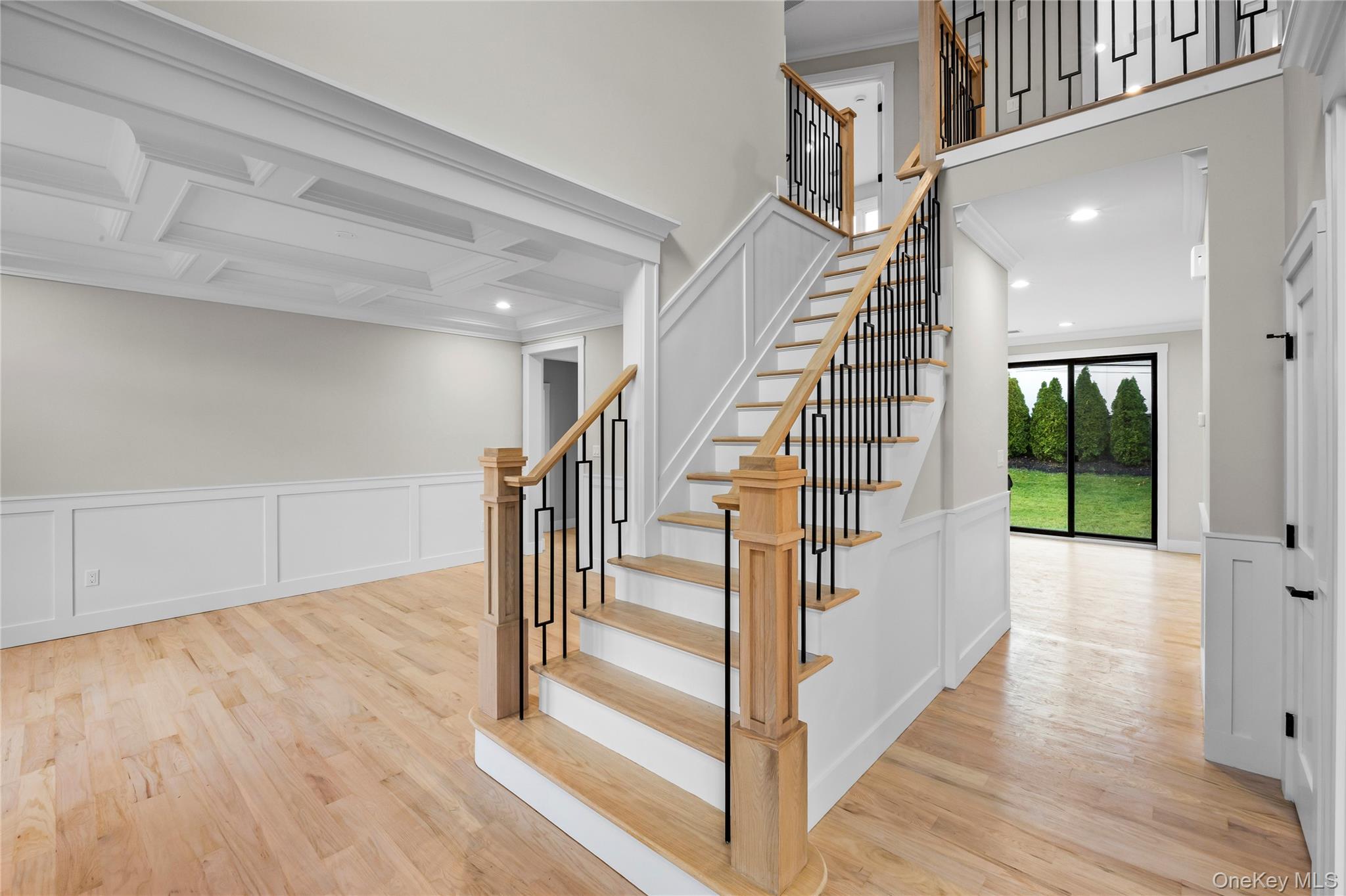 21 Devon Road Bethpage, NY 11714 - Photo 22 of 41