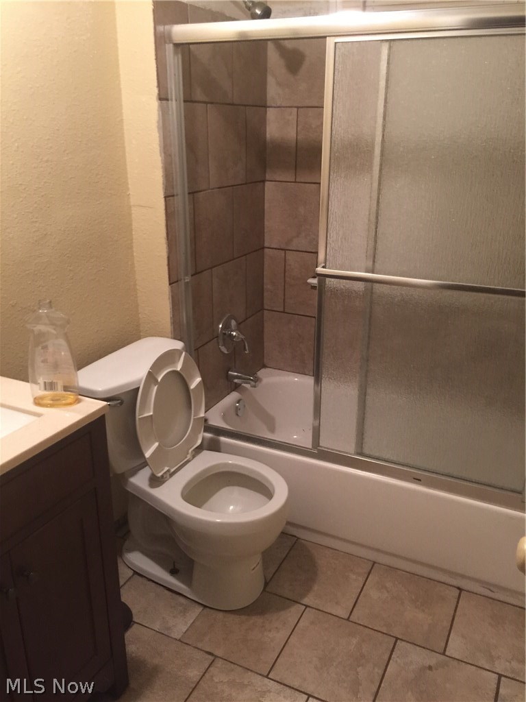 1665 Cliffview Road Cleveland, OH 44112 - Photo 5 of 9