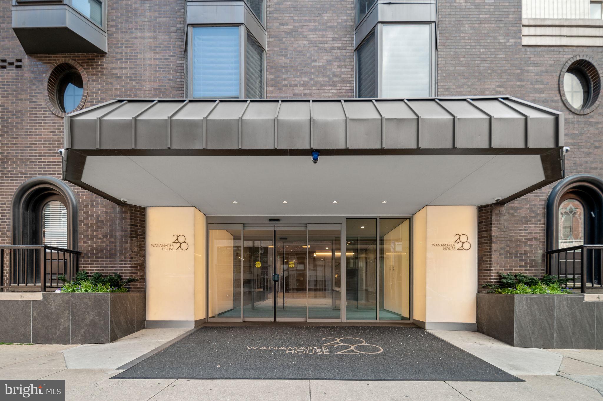 2018 Walnut Street, Unit 5B Philadelphia, PA 19103 - Photo 42 of 43 Building Entry