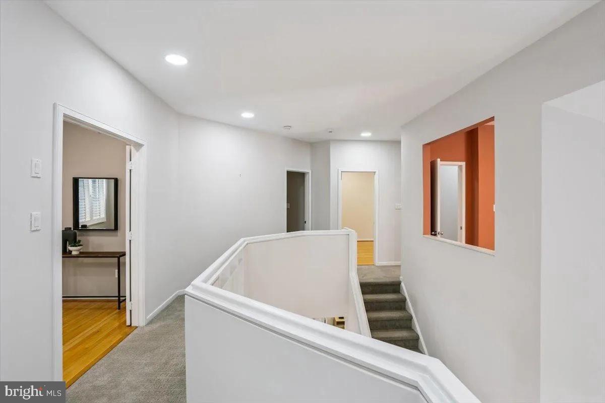 1460 Waterfront Road Reston, VA 20194 - Photo 38 of 59 a view of kitchen and hallway