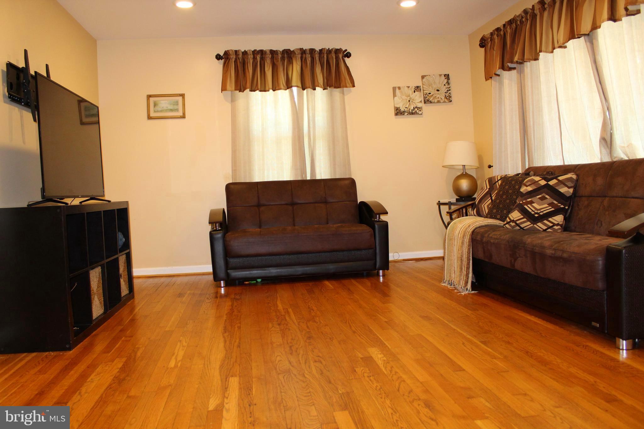 6802 Decatur Place Hyattsville, MD 20784 - Photo 18 of 37 Gallery Image 18