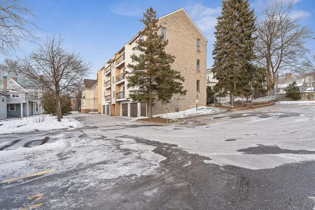 $399,000 | 349 Pearl Street, Unit 225, Burlington, VT 05401