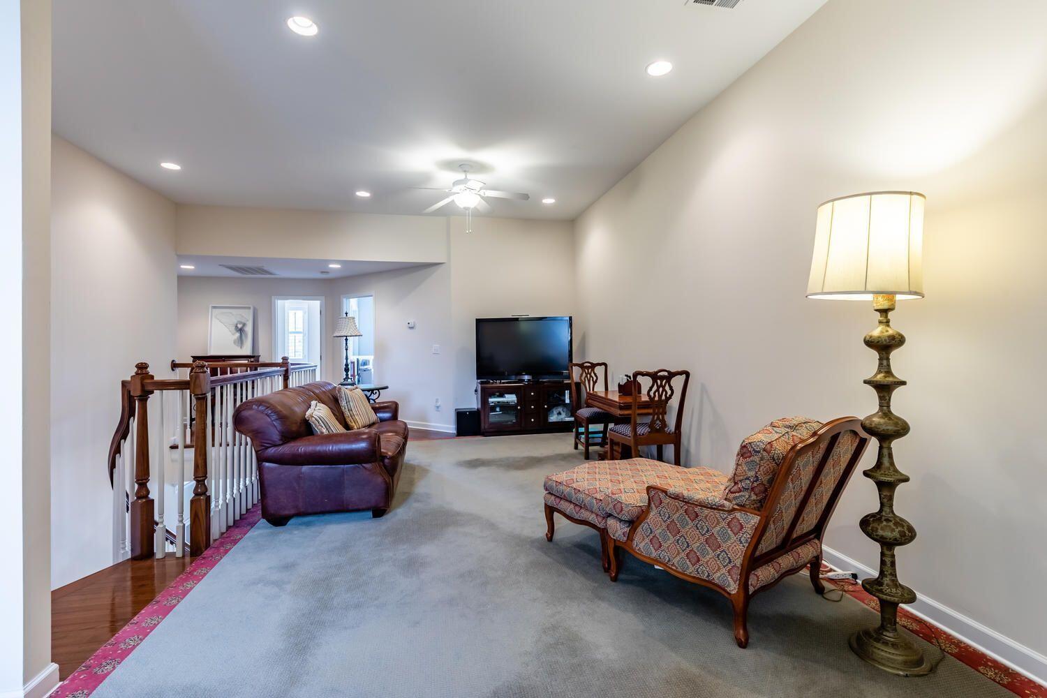 1465 Clancy Road Mount Pleasant, SC 29466 - Photo 24 of 35 24