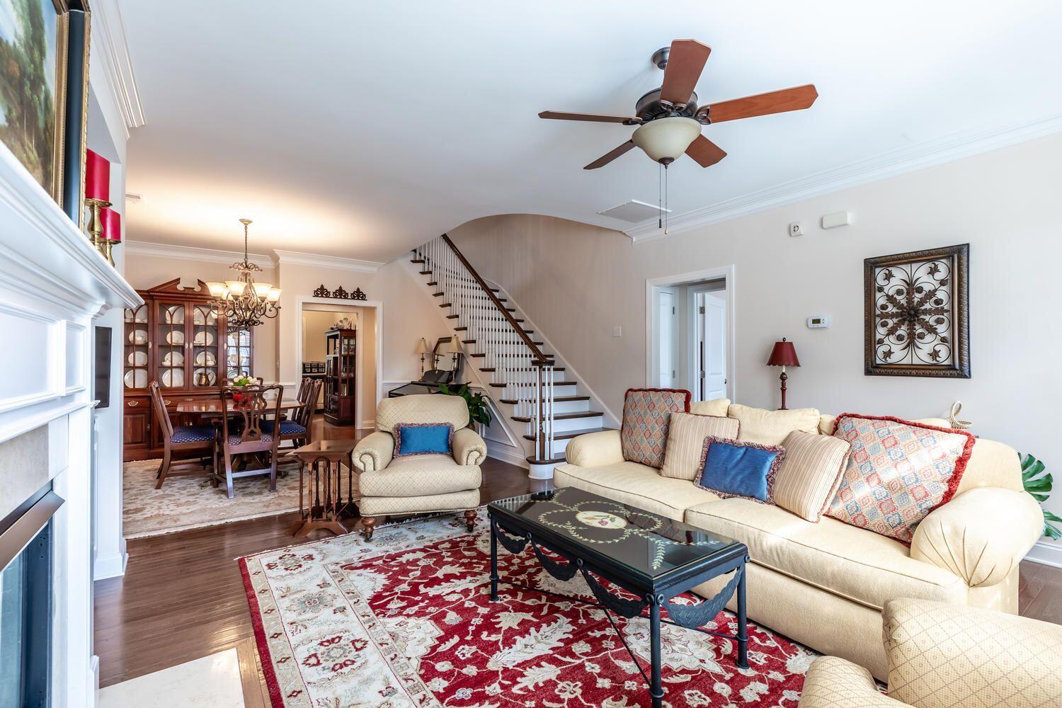 1465 Clancy Road Mount Pleasant, SC 29466 - Photo 4 of 35 4