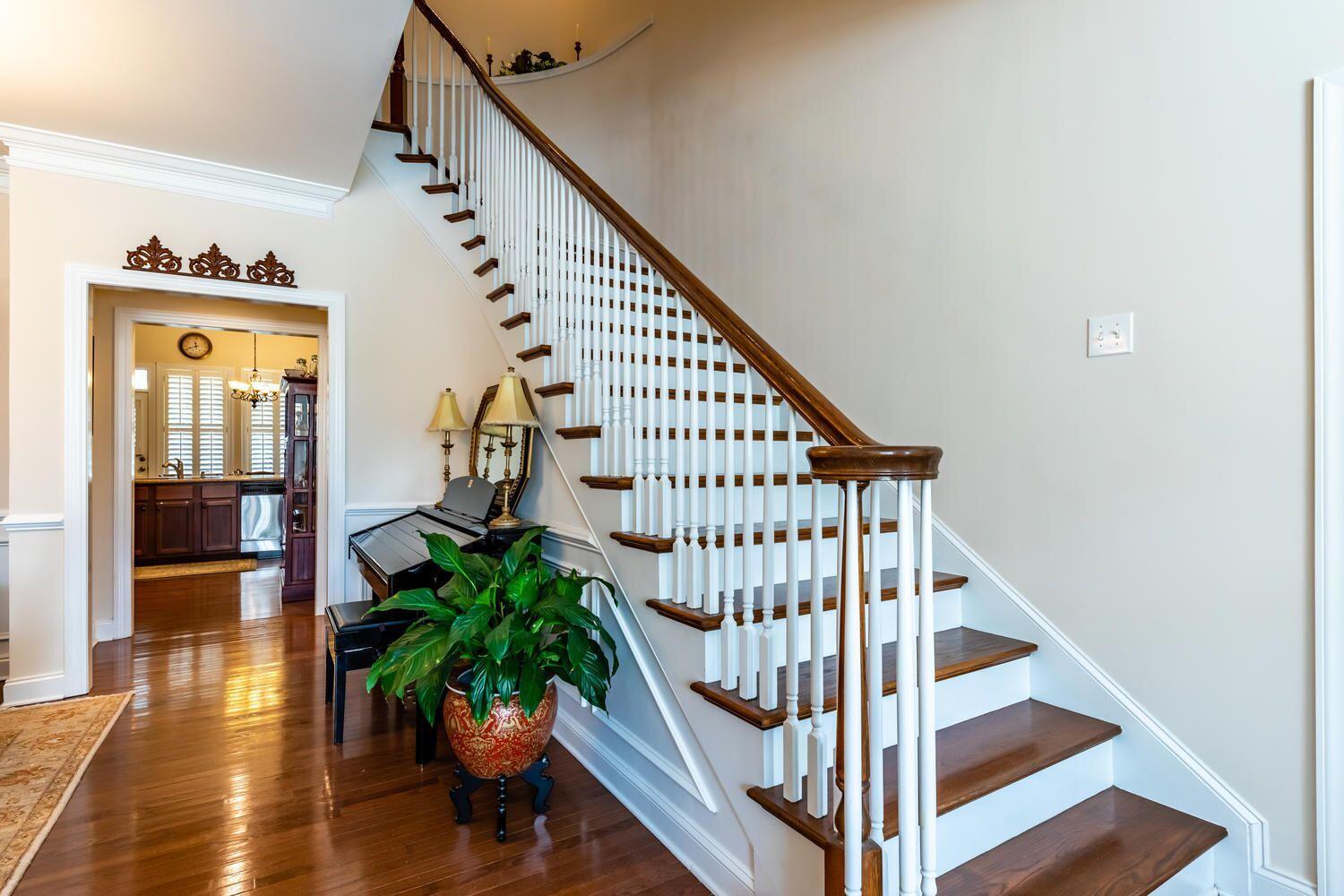 1465 Clancy Road Mount Pleasant, SC 29466 - Photo 8 of 35 8