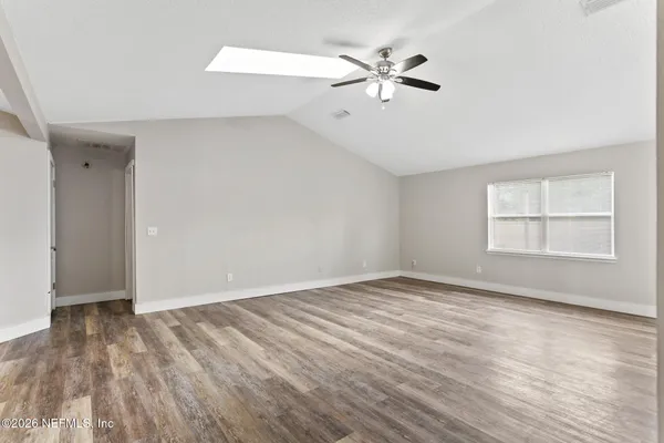$2,300 | 13335 Currituck Drive North, Jacksonville, FL 32225