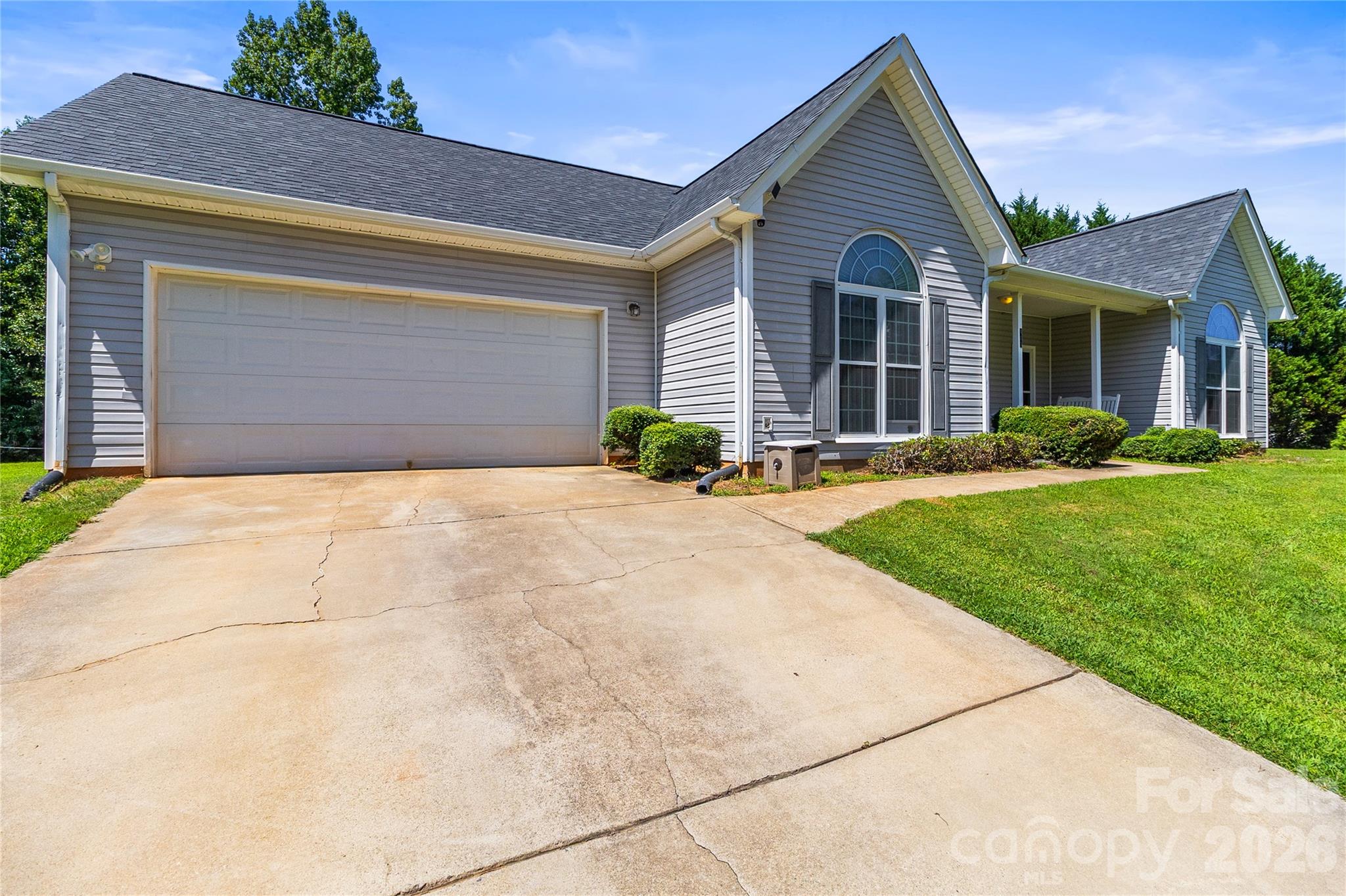 413 Summer Ridge Drive Stanley, NC 28164 - Photo 5 of 47 Gallery Image 5