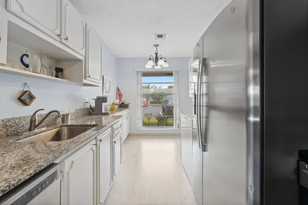 $2,000 | 1130 Cactus Terrace, Unit 45C, Delray Beach, FL 33445
