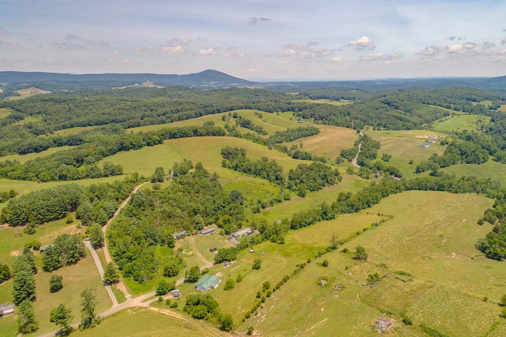 Tbd Pine Run Road, Unit 2 3 4&5 Draper, VA 24324 - Photo 3 of 41 Gallery Image 3